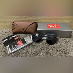 Ray Ban Classic Clubmaster Polarized RB3016 Black Frame Sunglasses 901/58 51-21